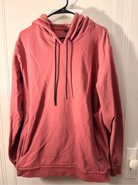 Men’s Fabletics Salmon Hoodie